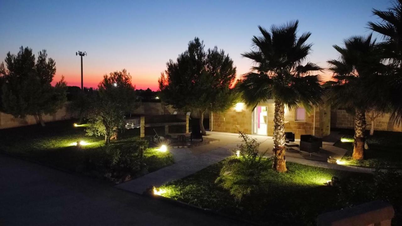Il Giardino Deluxe Villa Lizzanello Dış mekan fotoğraf