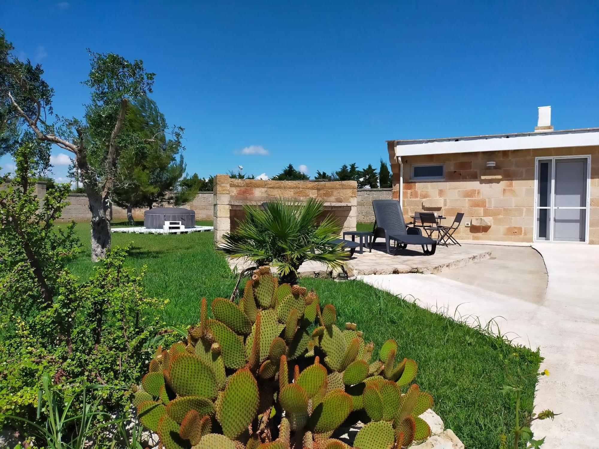 Il Giardino Deluxe Villa Lizzanello Dış mekan fotoğraf